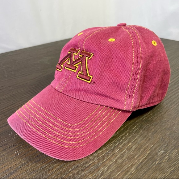 U of M Minnesota Adult Baseball Cap 100% Cotton - Picture 3 of 7